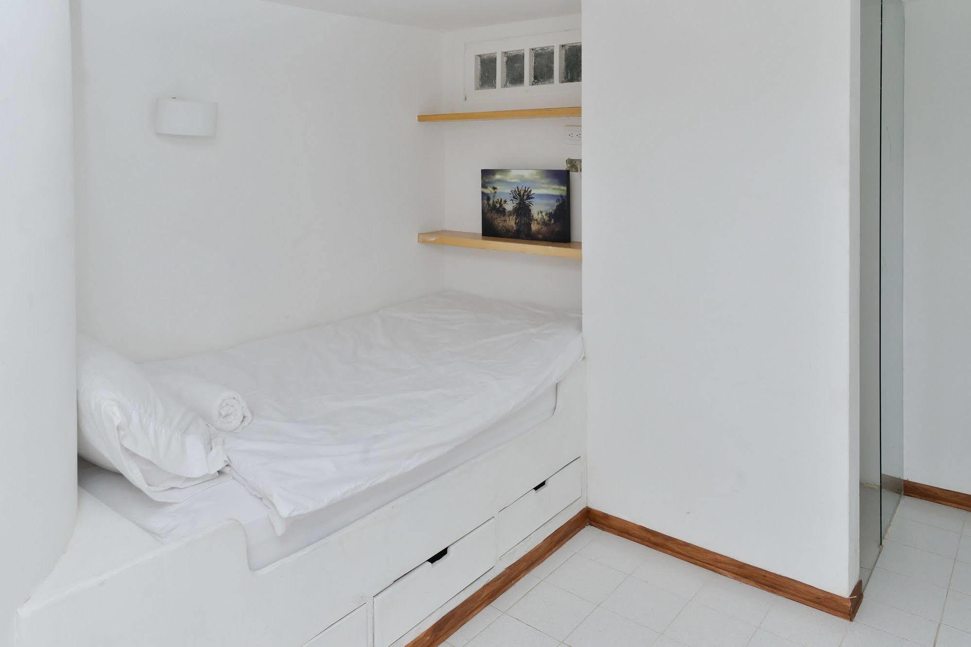 Mi Llave Hostels Богота Екстер'єр фото