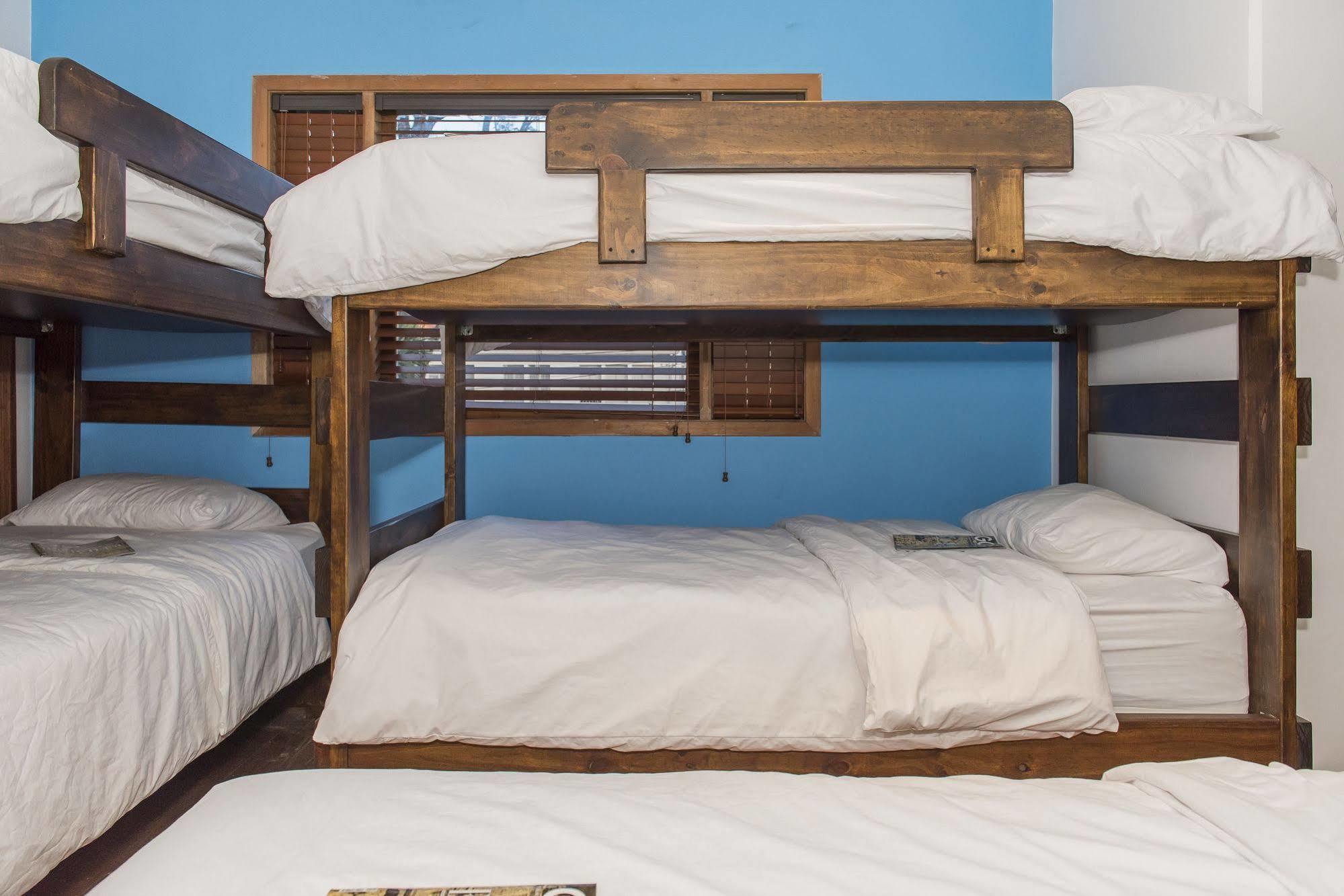 Mi Llave Hostels Богота Екстер'єр фото