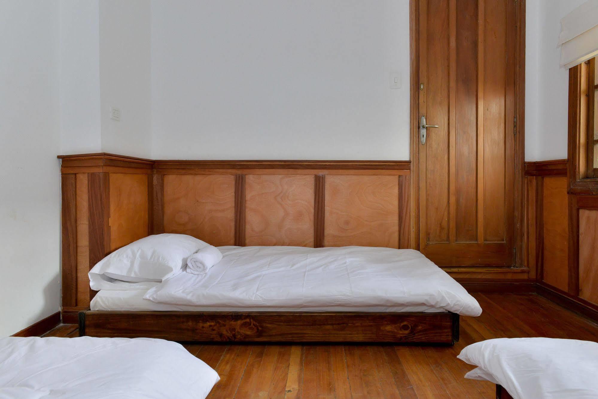 Mi Llave Hostels Богота Екстер'єр фото